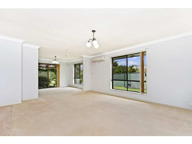 9 Anna Louise Tce, Windaroo QLD 4207