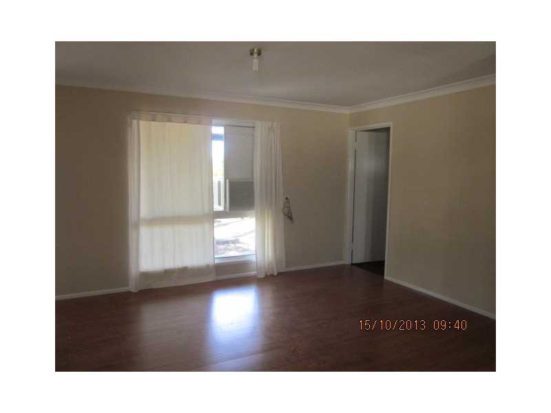 11 Strafford Rd, Bethania QLD 4205