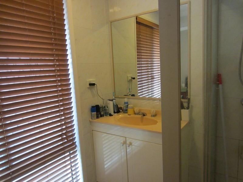 90 Castile Cres, Edens Landing QLD 4207