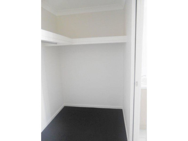 9 Nova St, Waterford QLD 4133