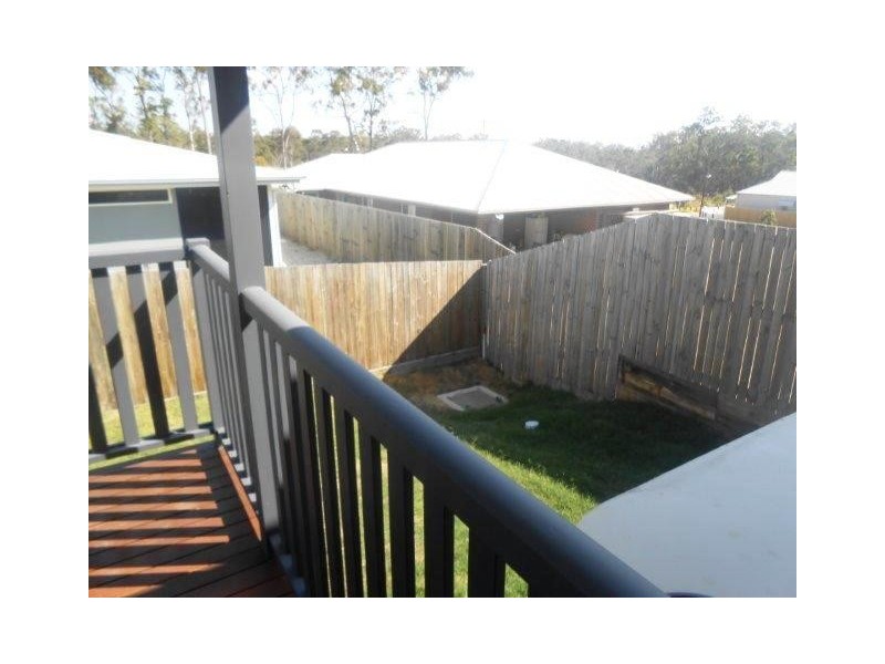 9 Nova St, Waterford QLD 4133