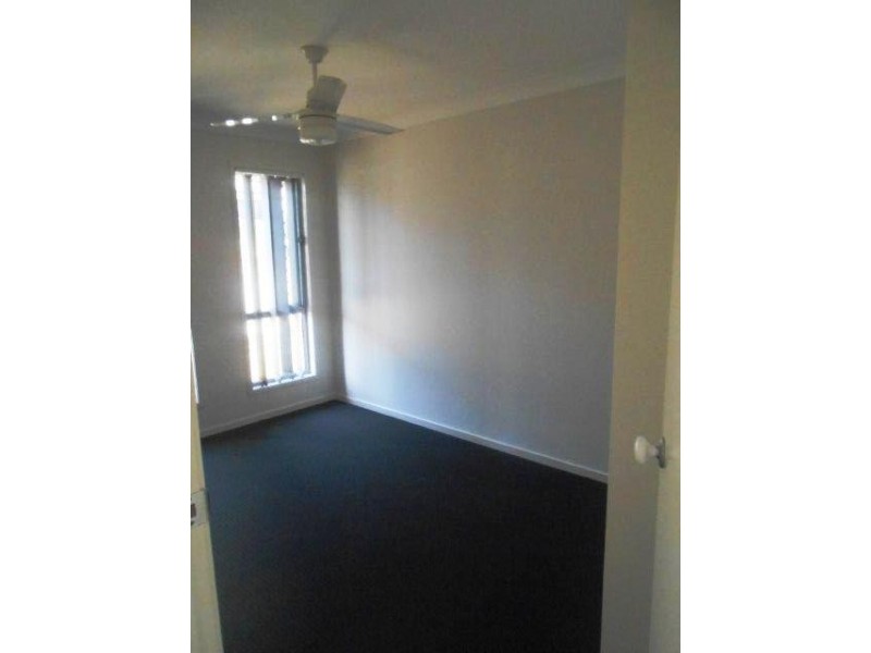 9 Nova St, Waterford QLD 4133