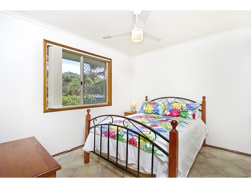 16 Hausmann Ct, Windaroo QLD 4207