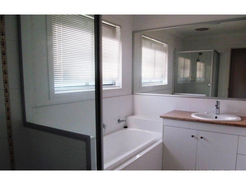 15 Vista Crt, Bahrs Scrub QLD 4207