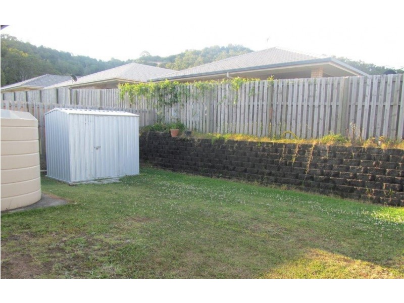 15 Vista Crt, Bahrs Scrub QLD 4207