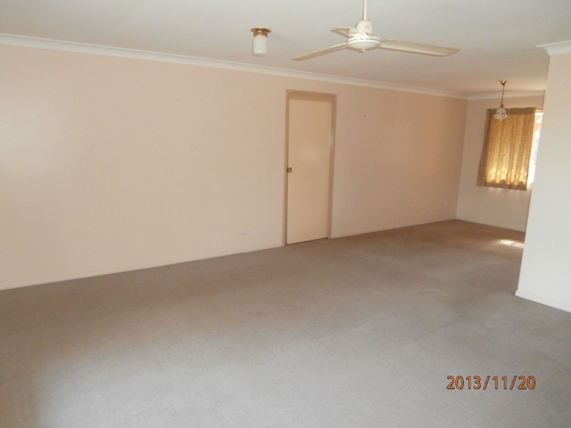 3 Molyu Crt, Mount Warren Park QLD 4207