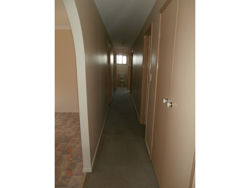 3 Molyu Crt, Mount Warren Park QLD 4207