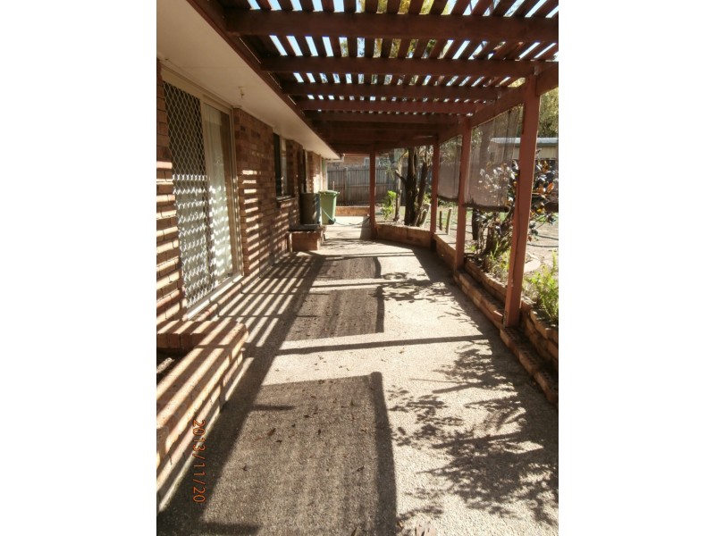 3 Molyu Crt, Mount Warren Park QLD 4207