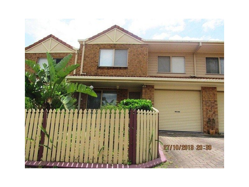 9/20 Pine Ave, Beenleigh QLD 4207