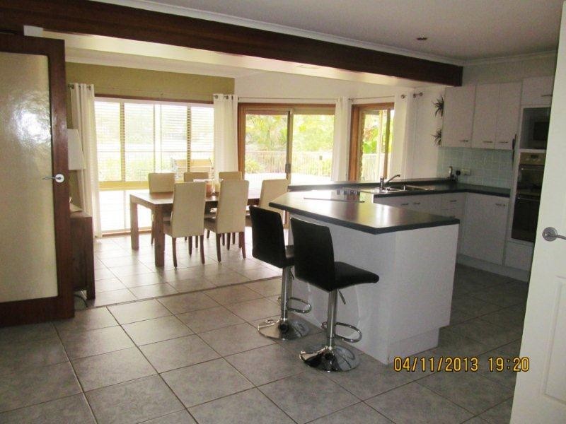 2 Anna Louise, Windaroo QLD 4207