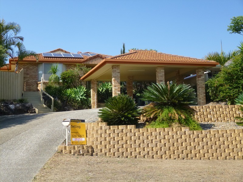 17 Lucy Dr, Edens Landing QLD 4207