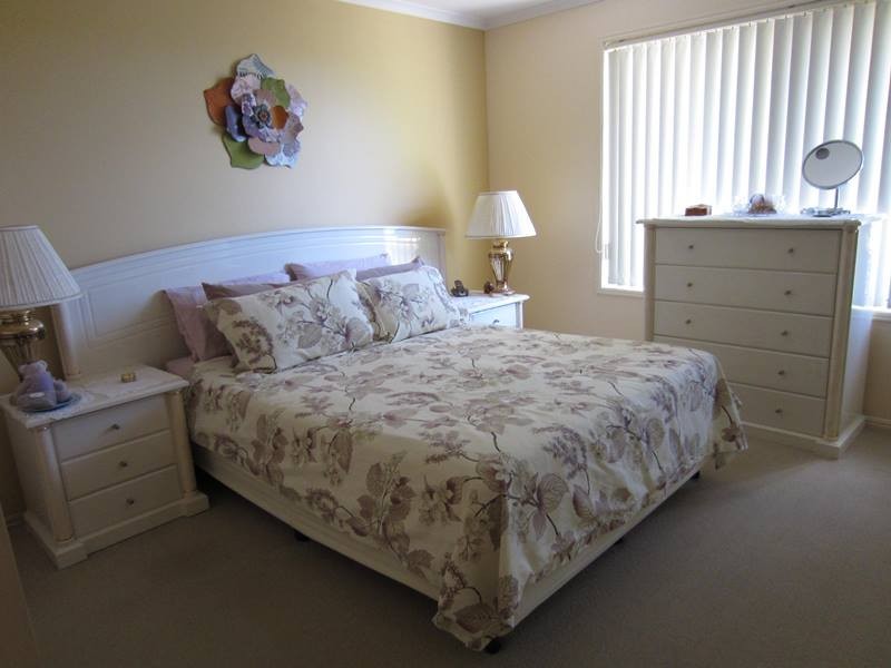 17 Lucy Dr, Edens Landing QLD 4207