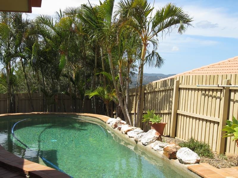 17 Lucy Dr, Edens Landing QLD 4207