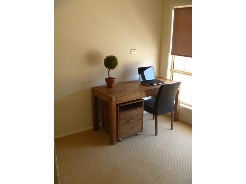 15 Nicolis Crt, Beenleigh QLD 4207