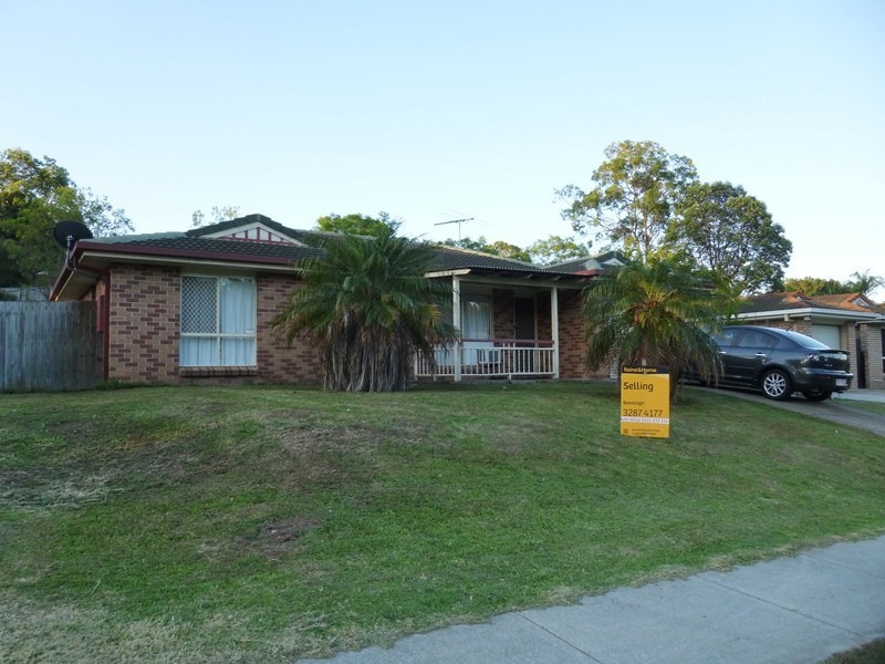 60 Avonmore Street, Edens Landing QLD 4207