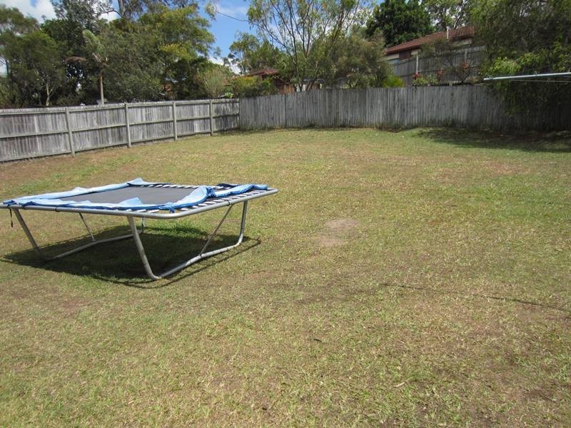60 Avonmore Street, Edens Landing QLD 4207