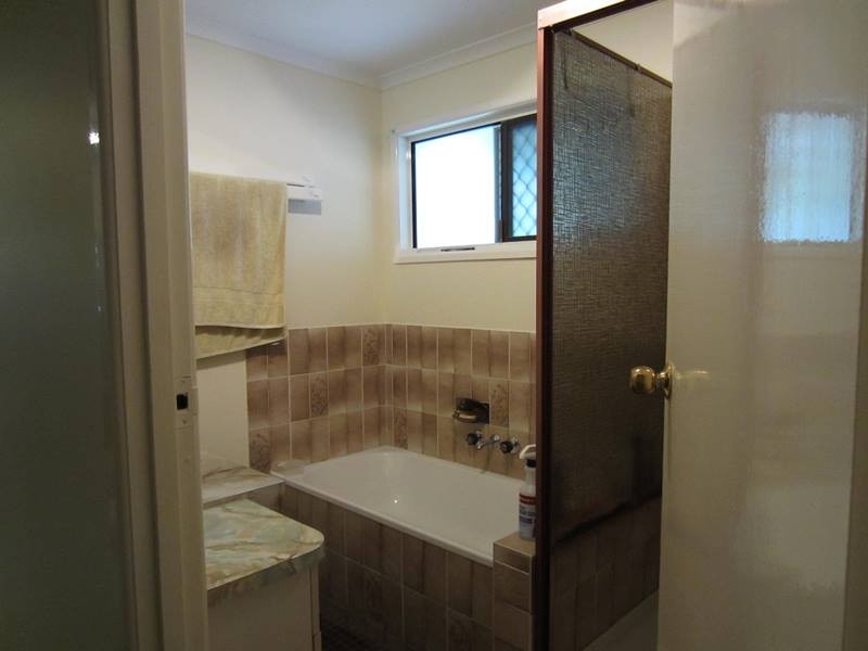 4 Clearview St, Waterford West QLD 4133