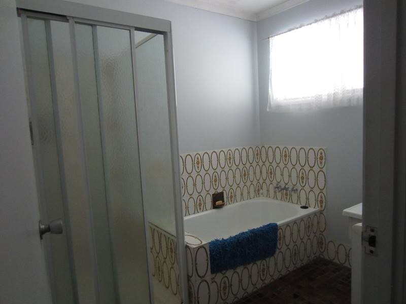 5 Page St, Bethania QLD 4205