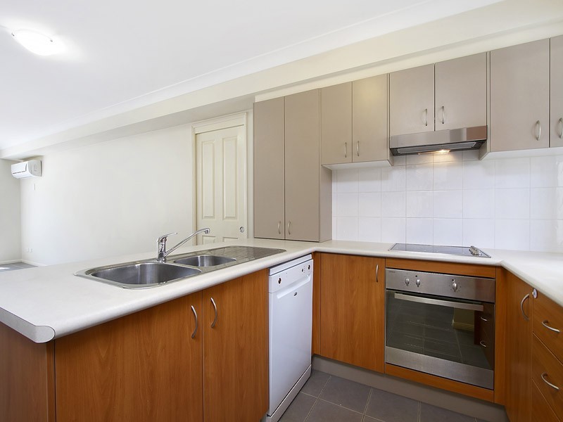 19/154 River Hills Rd, Eagleby QLD 4207