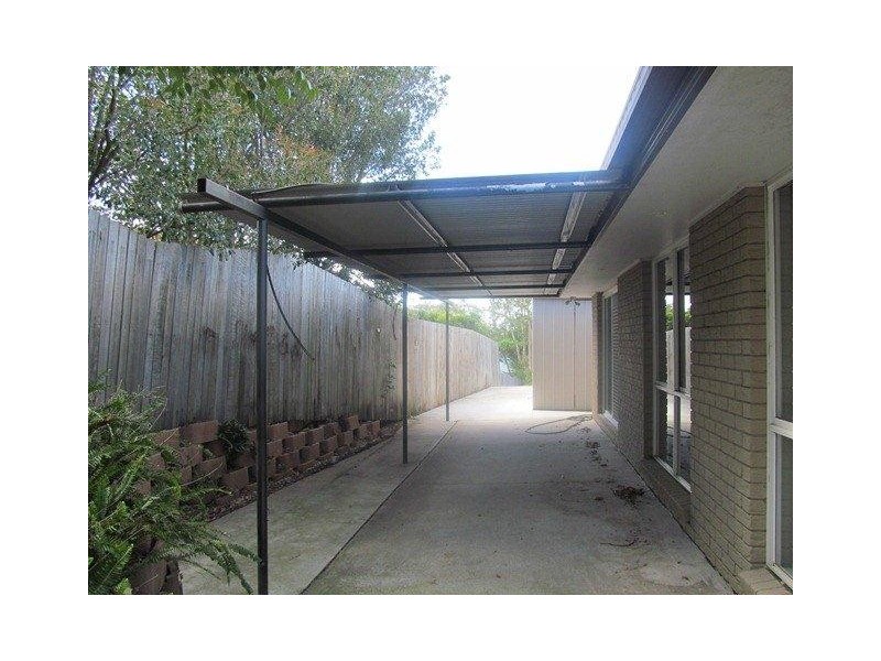 3 Lotz Place, Edens Landing QLD 4207