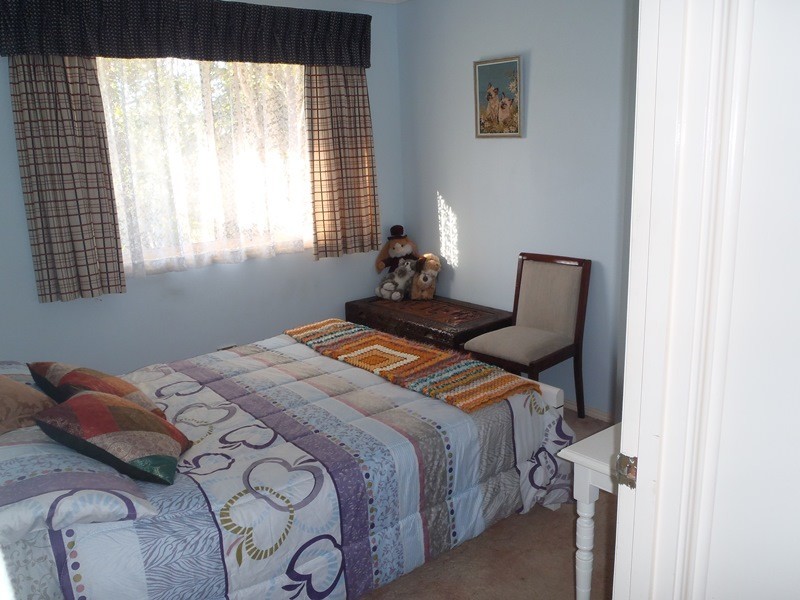 27 Duesbury Cres, Edens Landing QLD 4207