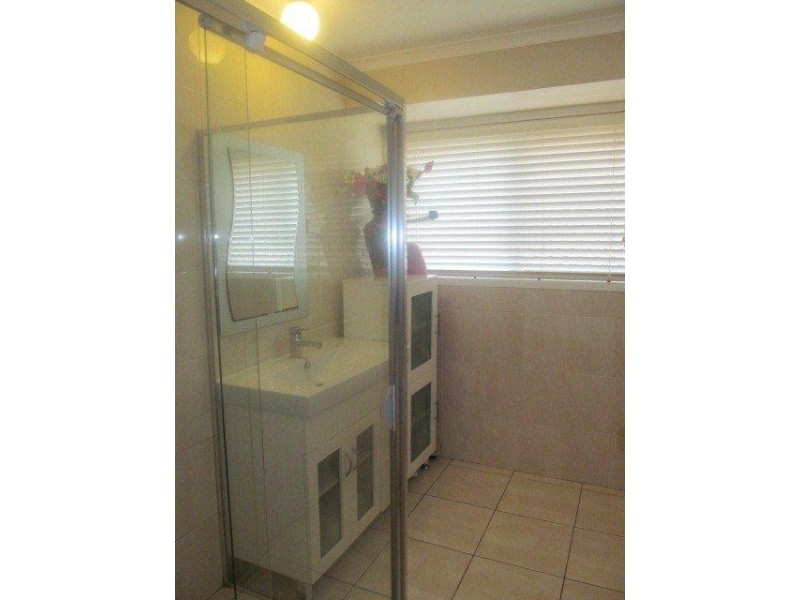 72 Harding Blvd, Mount Warren Park QLD 4207