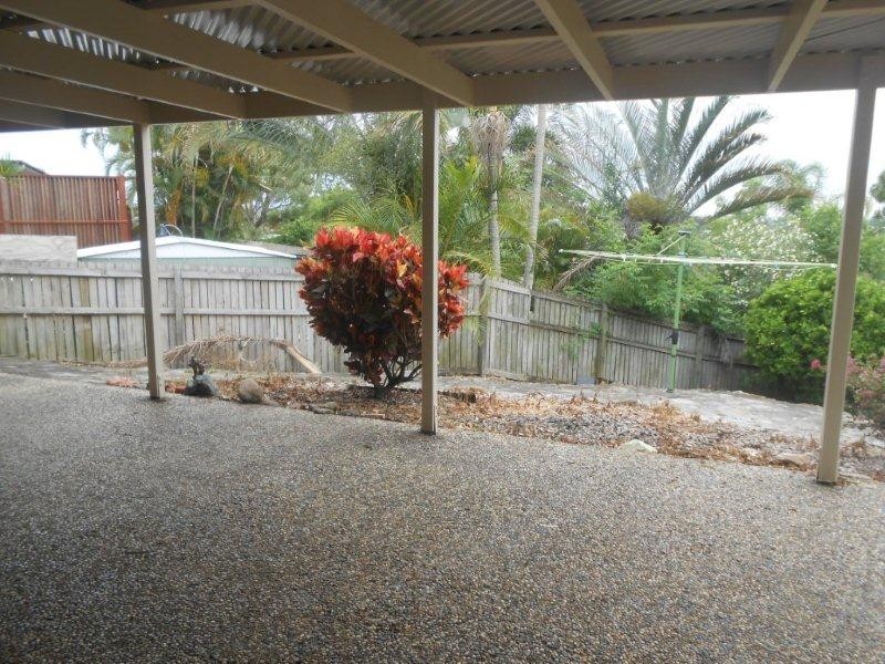 32 Wantana St, Edens Landing QLD 4207