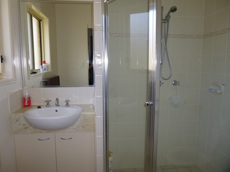 36 Holliday Drive, Edens Landing QLD 4207