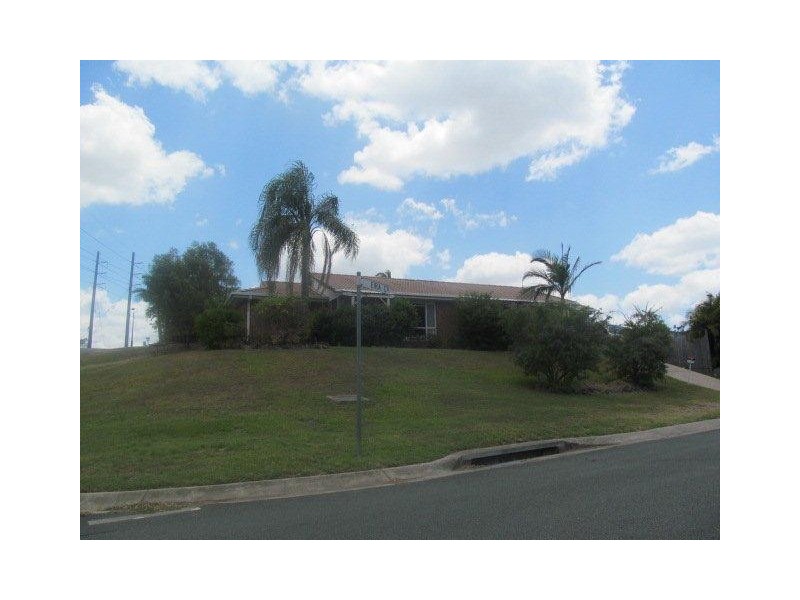 16 Eira Cres, Edens Landing QLD 4207