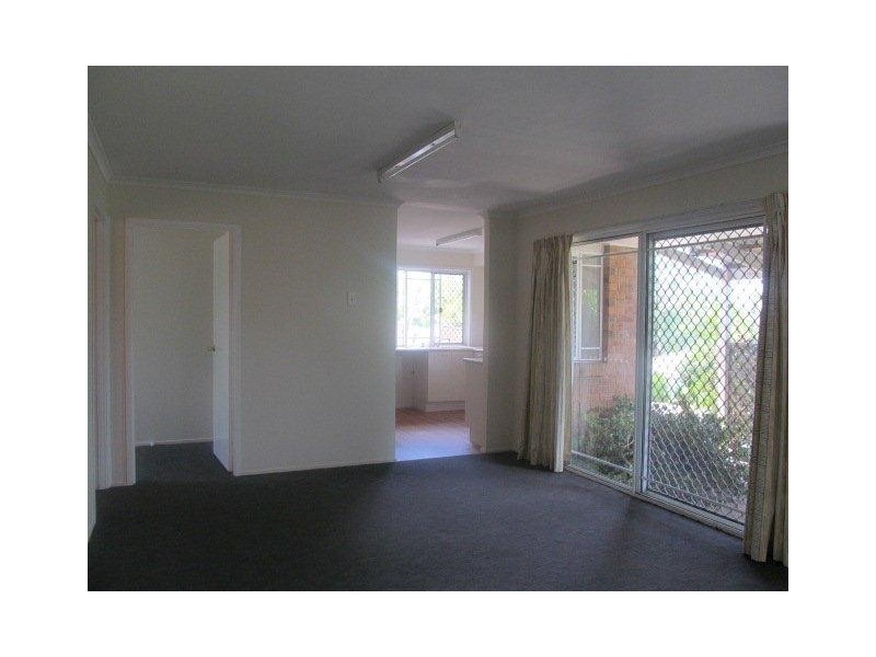 16 Eira Cres, Edens Landing QLD 4207