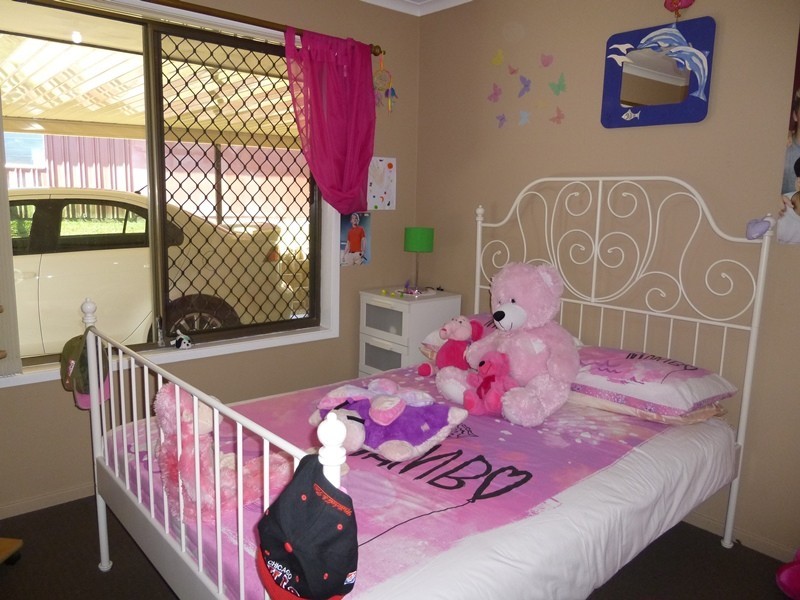 10 Galway Street, Eagleby QLD 4207