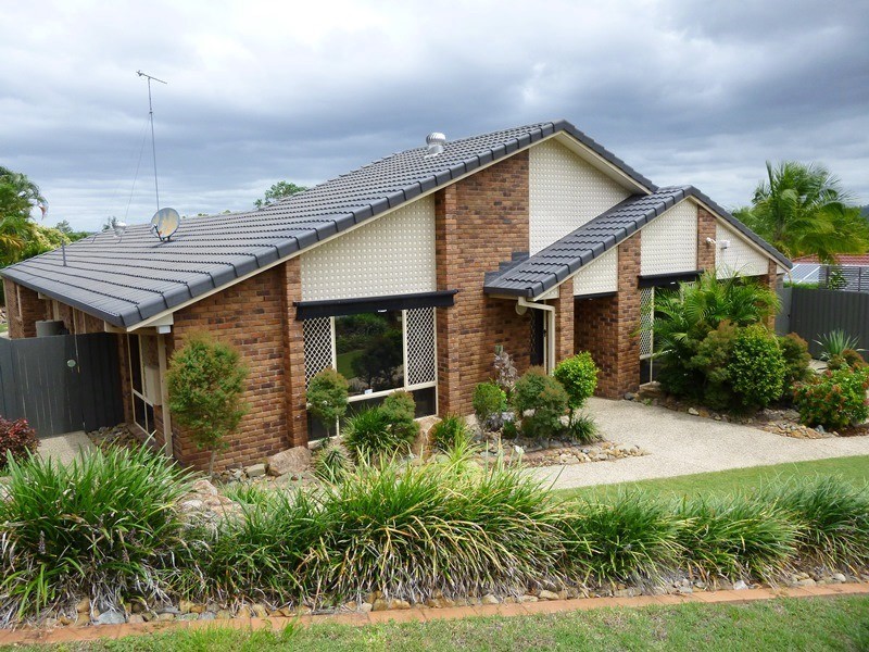 5 Mimi Crt, Mount Warren Park QLD 4207