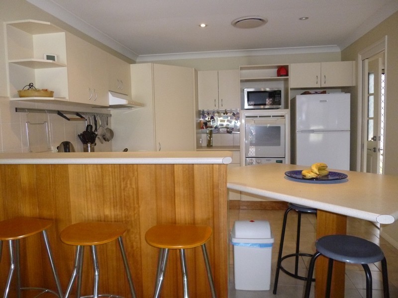5 Mimi Crt, Mount Warren Park QLD 4207