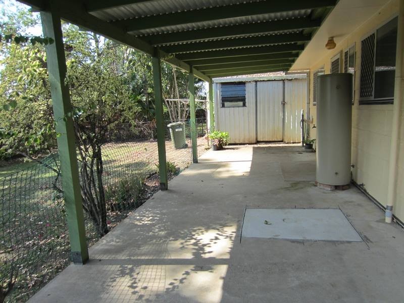 4 Schmidt Rd, Eagleby QLD 4207
