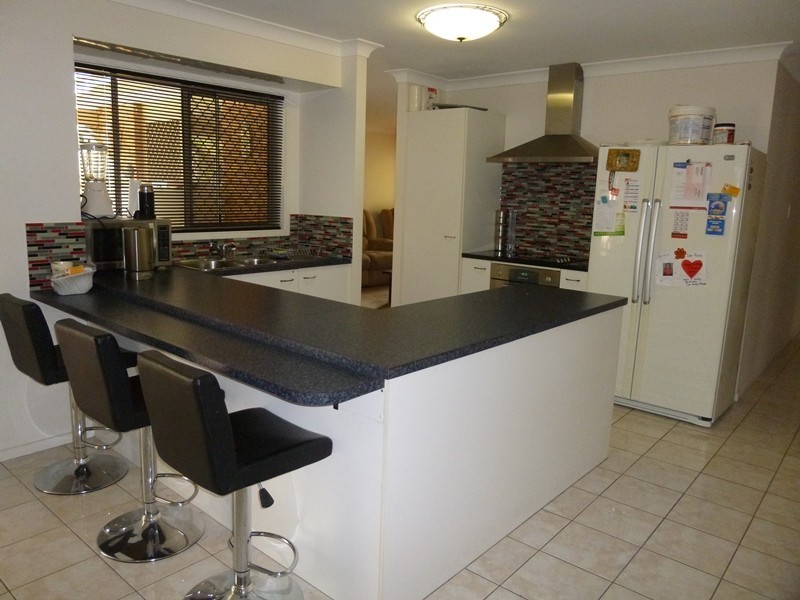 4 Bennelong Crt, Beenleigh QLD 4207