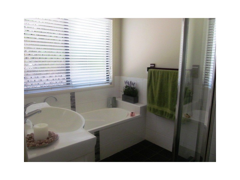 7 Dalrymple Close, Waterford QLD 4133
