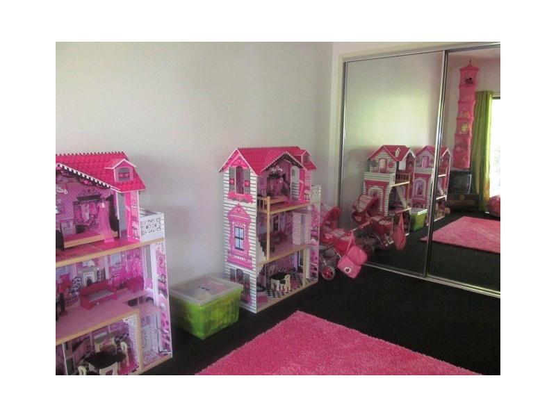 7 Dalrymple Close, Waterford QLD 4133