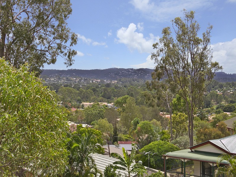 7 Mulligan Way, Edens Landing QLD 4207