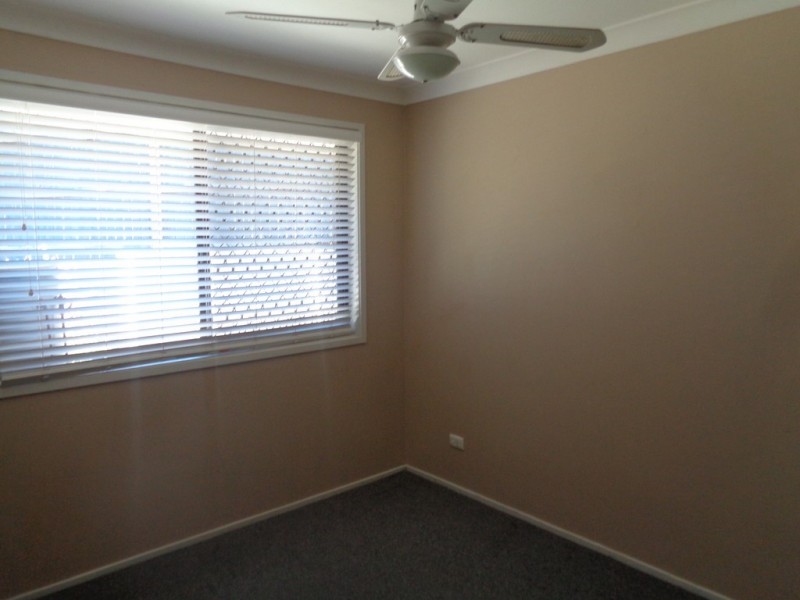12a Avonmore St, Edens Landing QLD 4207