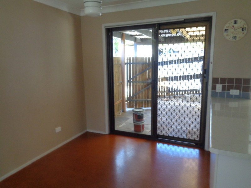 12a Avonmore St, Edens Landing QLD 4207