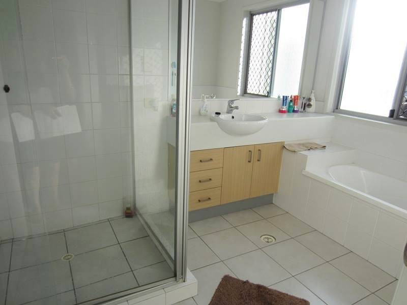 49 Jasmina Pde, Waterford QLD 4133