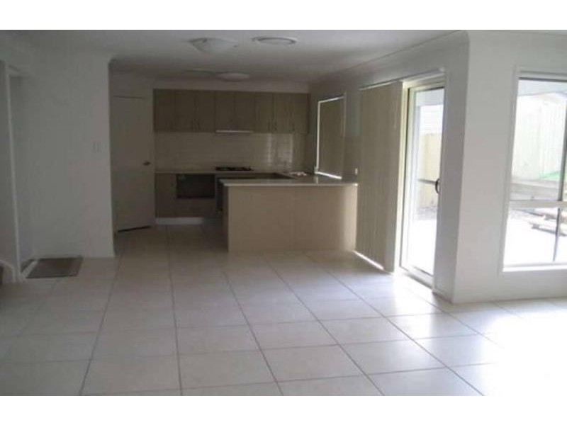 91 Woodlands Bvd, Waterford QLD 4133