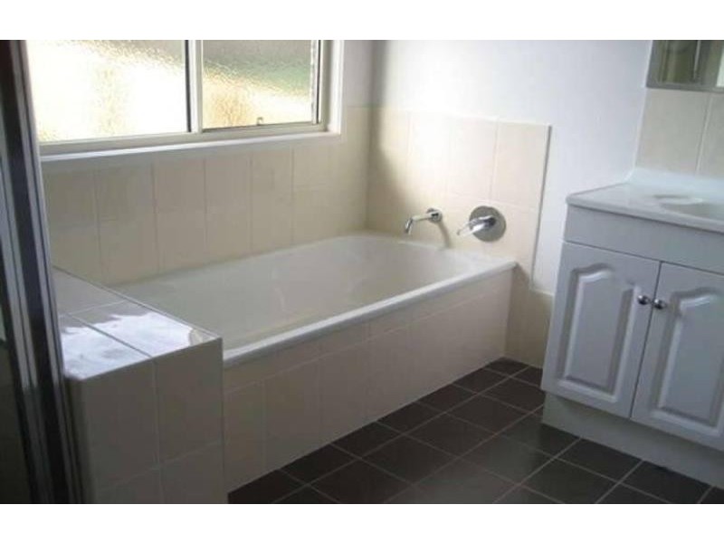 91 Woodlands Bvd, Waterford QLD 4133