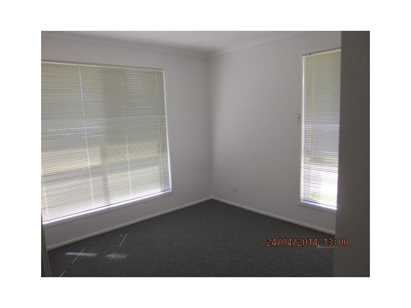 11 Embley Ct, Eagleby QLD 4207