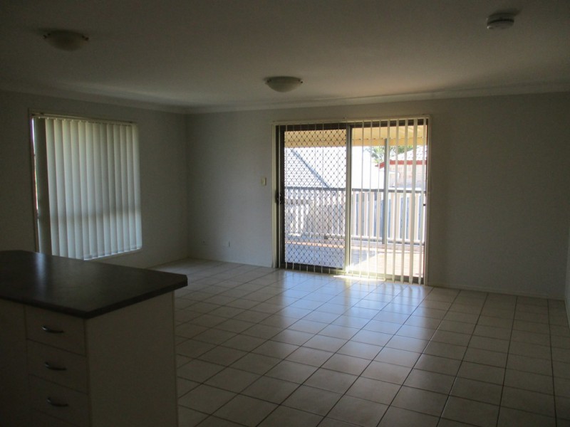 33 Woodlands Blvd, Waterford QLD 4133