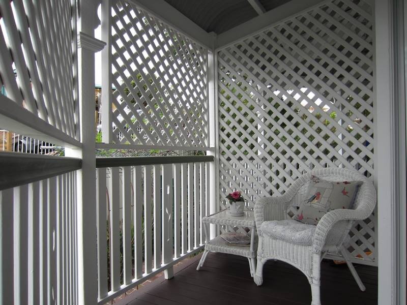 1 Valerie Close, Edens Landing QLD 4207