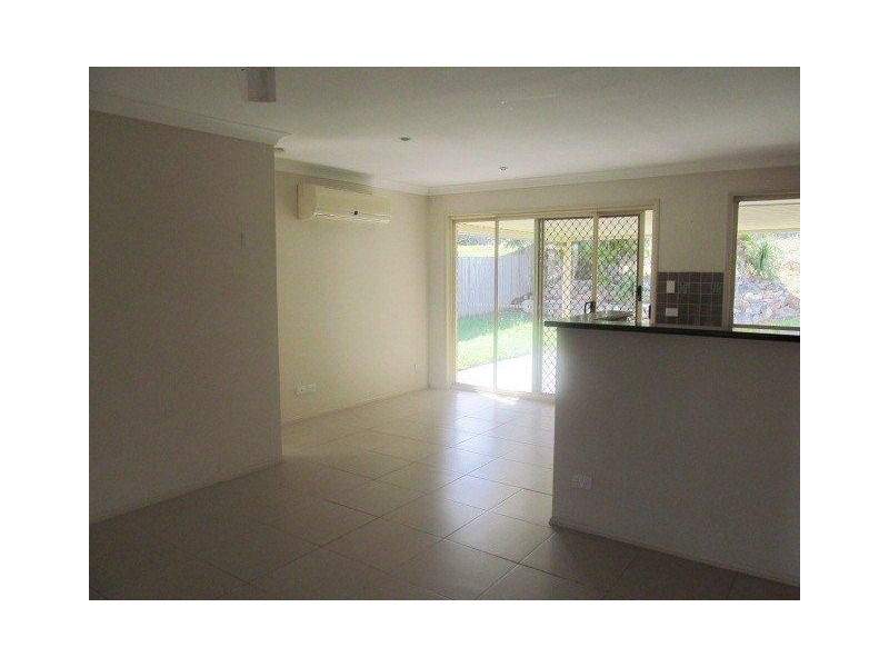 37 Stoten St, Eagleby QLD 4207