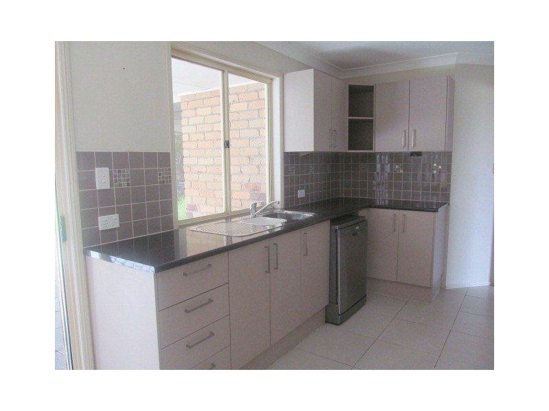 37 Stoten St, Eagleby QLD 4207