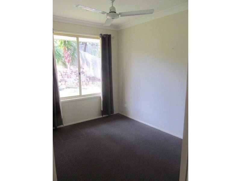 37 Stoten St, Eagleby QLD 4207