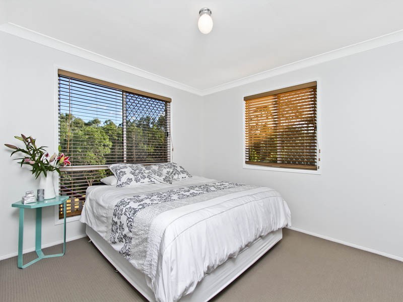 28 kummara, Edens Landing QLD 4207